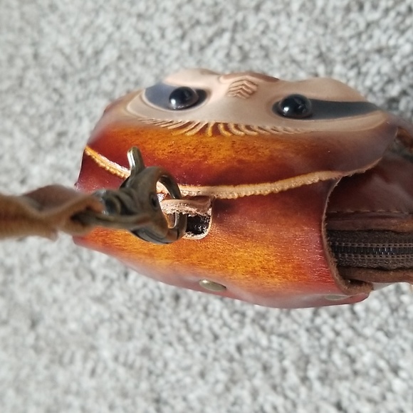 SLOTH COIN PURSE - Picture 7 of 10
